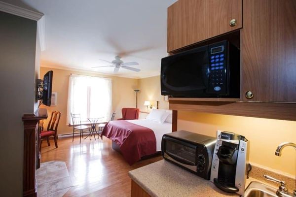 Relais St-Denis (Saint-Sauveur)